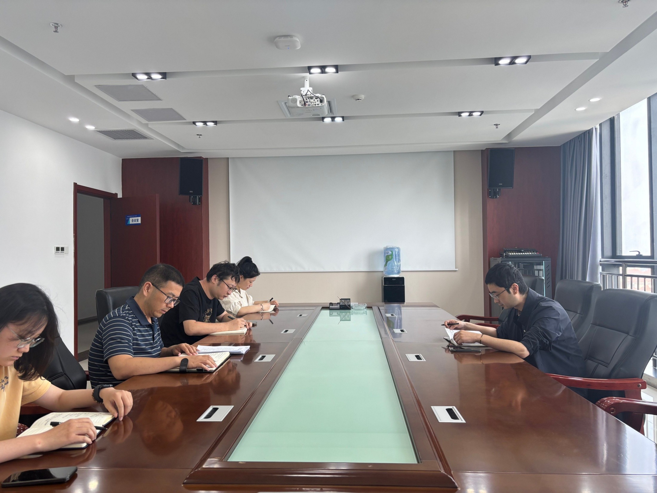 b108490779e12a9122f9c74231b43cd b108490779e12a9122f9c74231b43cd